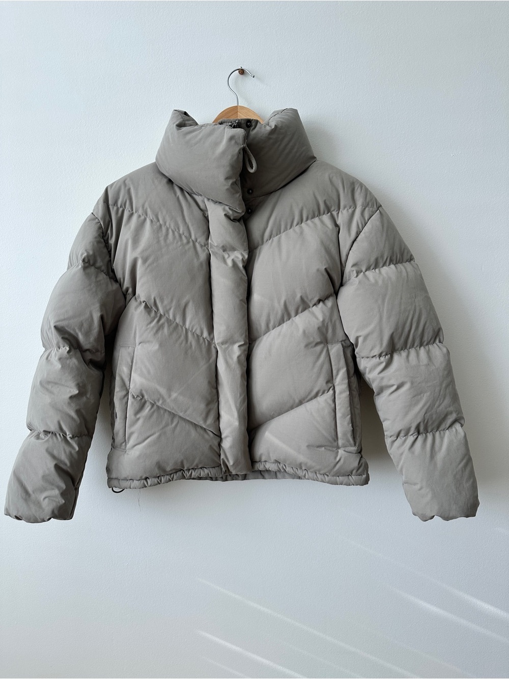 Artizia Wilfred Sage Cloud Puff Jacket